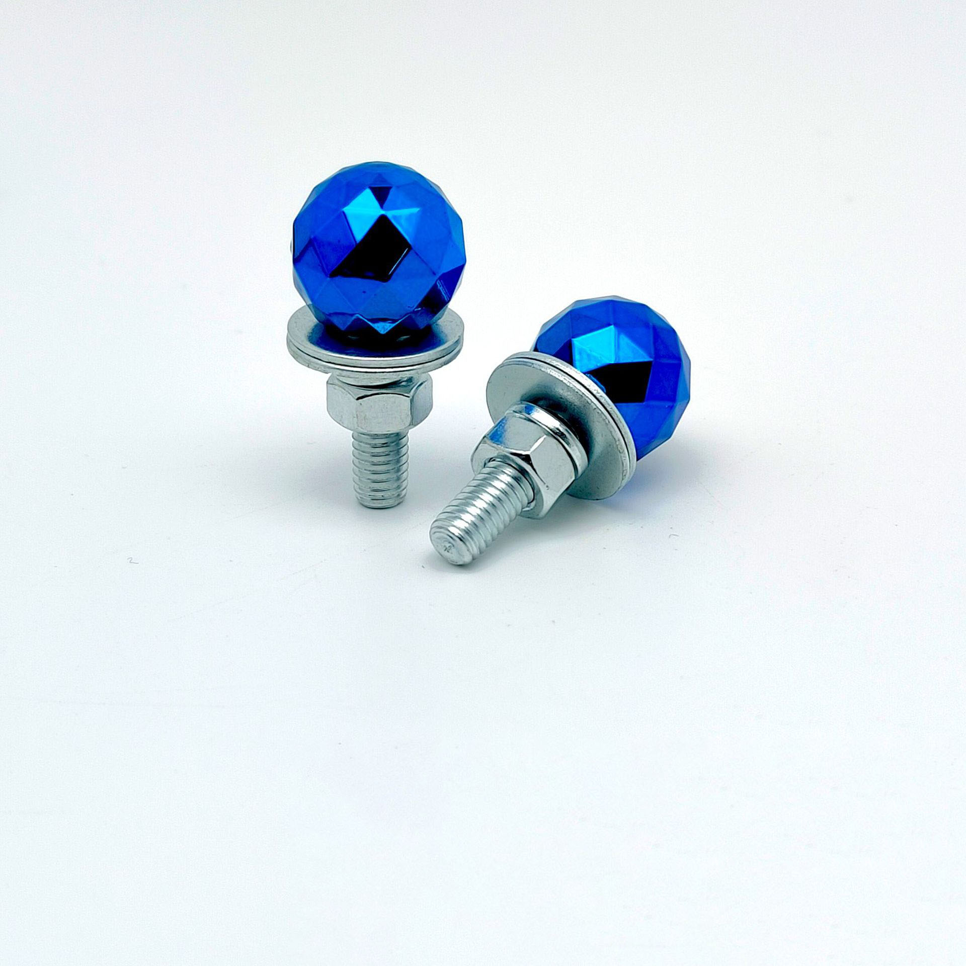 Nummernschildschrauben mit M6- – Build Plate Bewertung und Preis